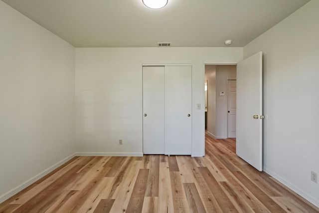 282 Ravenwood Way, Lodi, CA 95240