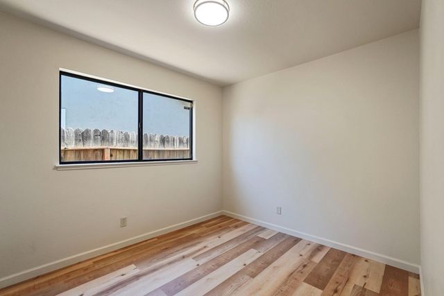 282 Ravenwood Way, Lodi, CA 95240