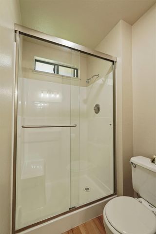 282 Ravenwood Way, Lodi, CA 95240