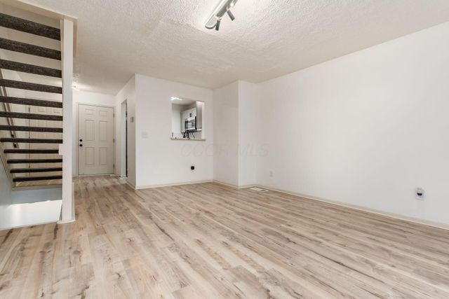 233 Macfalls Way, 86D, Blacklick, OH 43004