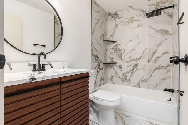 233 Macfalls Way, 86D, Blacklick, OH 43004