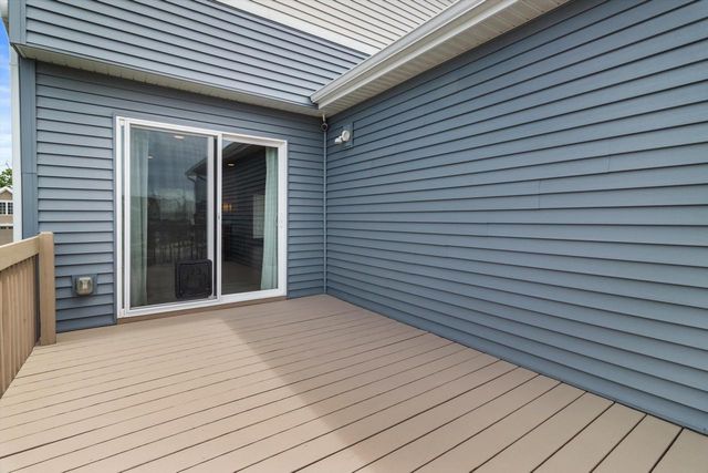 852 Sugar Maple Lane, Verona, WI 53593