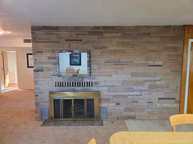 8198 Green Acres Lane, Redding, CA 96002