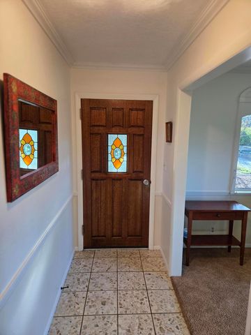 8198 Green Acres Lane, Redding, CA 96002