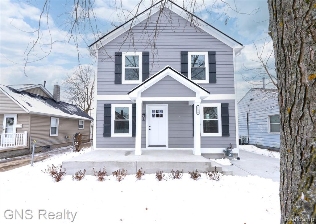 718 Devillen Avenue, Royal Oak, MI 48073