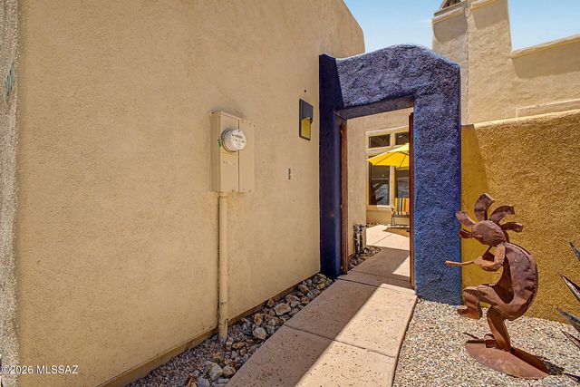 510 Post Way, Tubac, AZ 85646