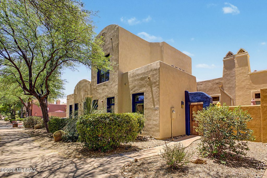 510 Post Way, Tubac, AZ 85646