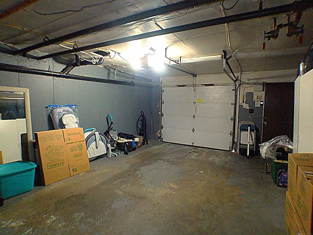 215 Blackstone Village 215, Meriden, CT 06450