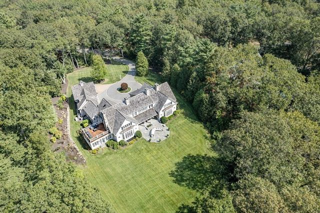 76 Robin Rd, Weston, MA 02493