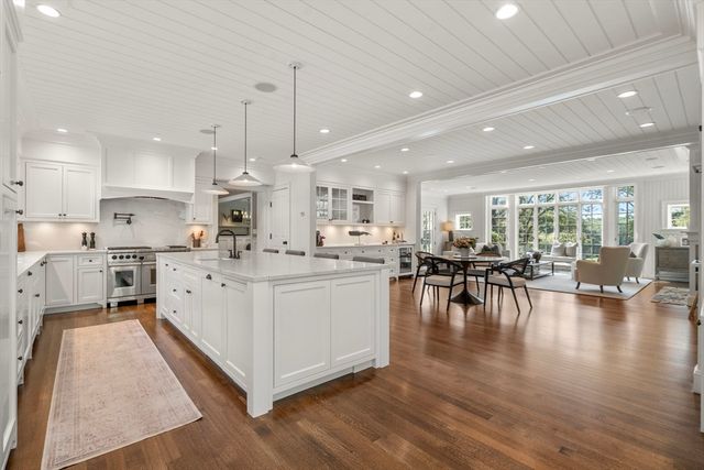 76 Robin Rd, Weston, MA 02493