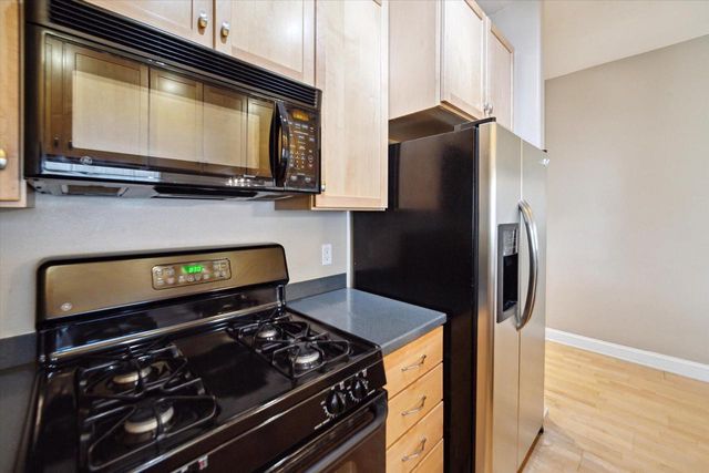 1925 N Water STREET #105, Milwaukee, WI 53202