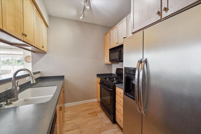 1925 N Water STREET #105, Milwaukee, WI 53202