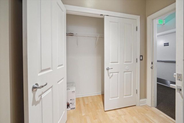 1925 N Water STREET #105, Milwaukee, WI 53202