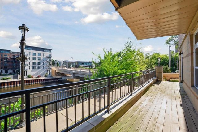 1925 N Water STREET #105, Milwaukee, WI 53202