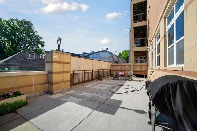 1925 N Water STREET #105, Milwaukee, WI 53202
