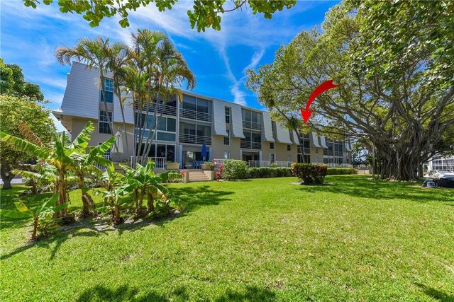 775 Jeffery Street 303, Boca Raton, FL 33487