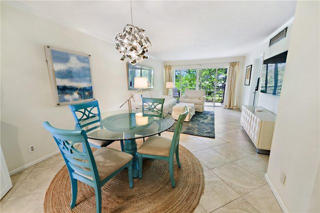 775 Jeffery Street 303, Boca Raton, FL 33487