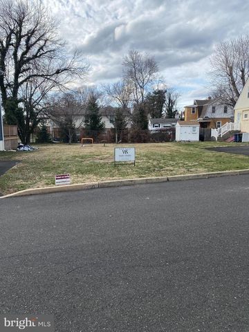 1668 WASHINGTON AVE, Willow Grove, PA 19090