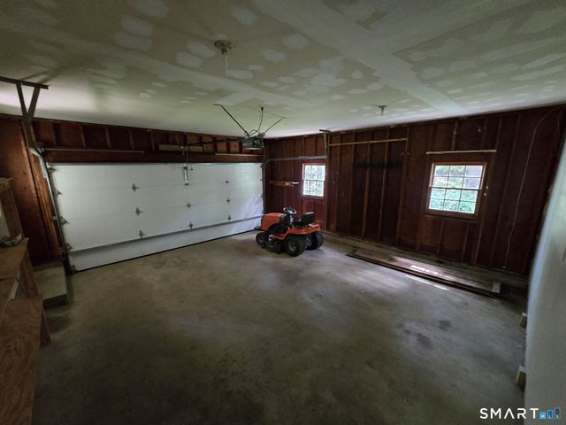 10 Laurwood Drive, Bolton, CT 06043