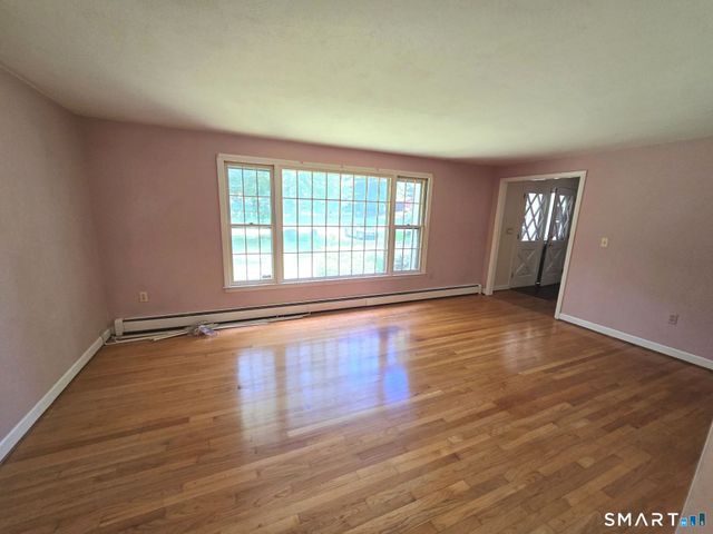 10 Laurwood Drive, Bolton, CT 06043