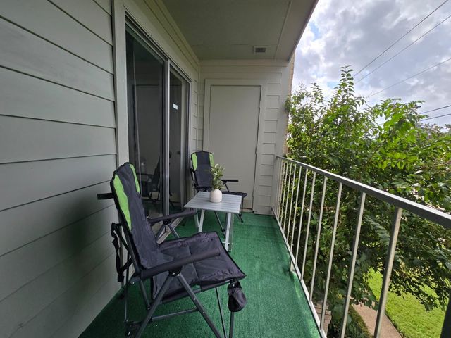 10101 S Gessner Road 910, Houston, TX 77071