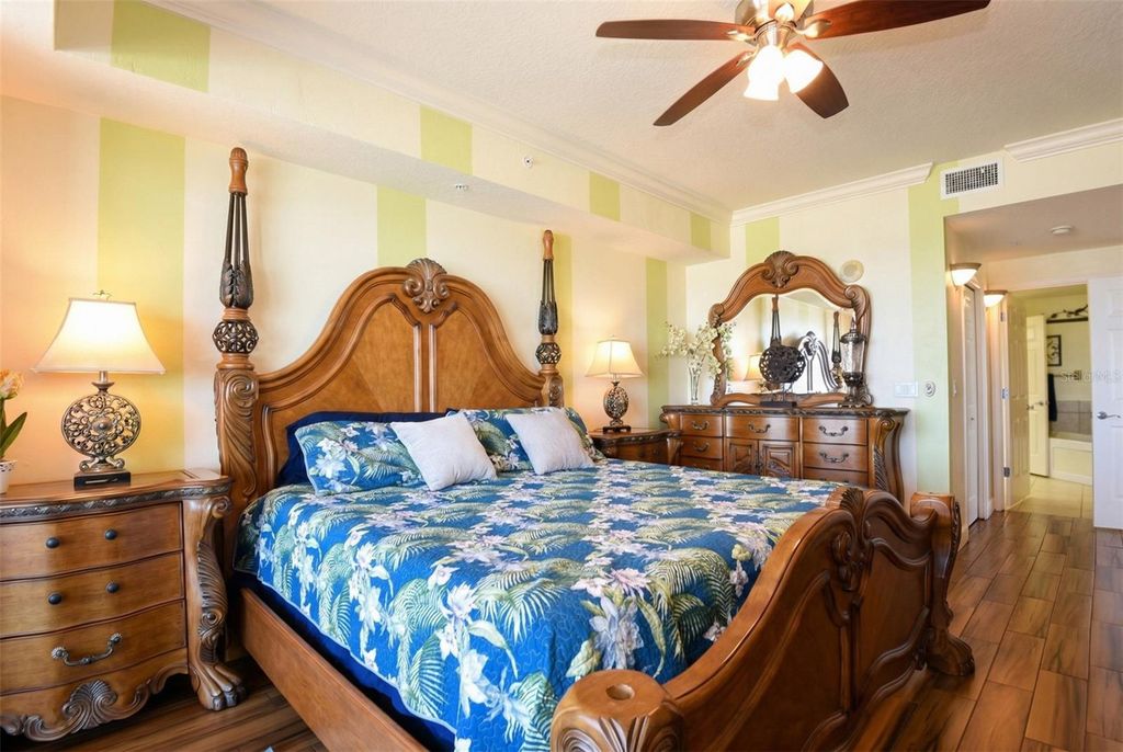 Image 16 of property listing at 2403 S ATLANTIC AVENUE 811, Daytona Beach Shores, FL 32118