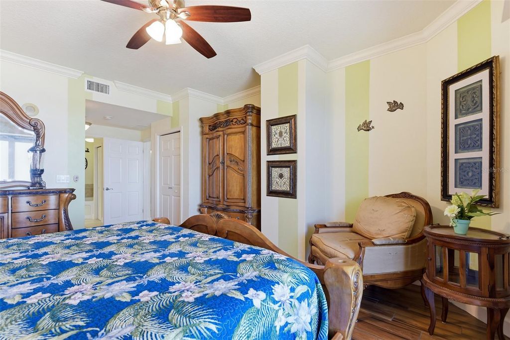 Image 17 of property listing at 2403 S ATLANTIC AVENUE 811, Daytona Beach Shores, FL 32118