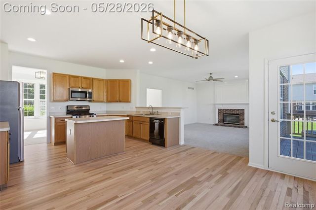 496 Pleasant Ridge Drive, Canton, MI 48188
