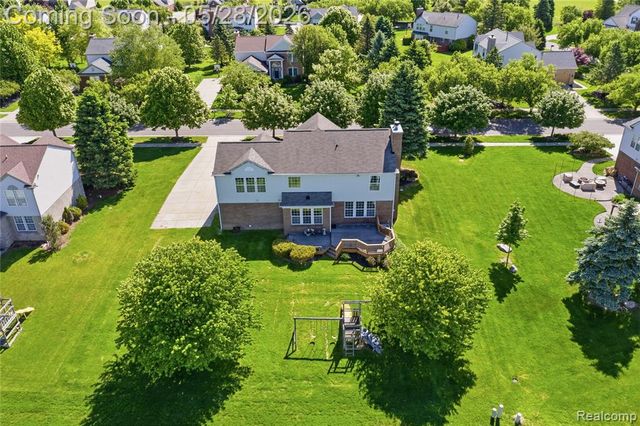 496 Pleasant Ridge Drive, Canton, MI 48188