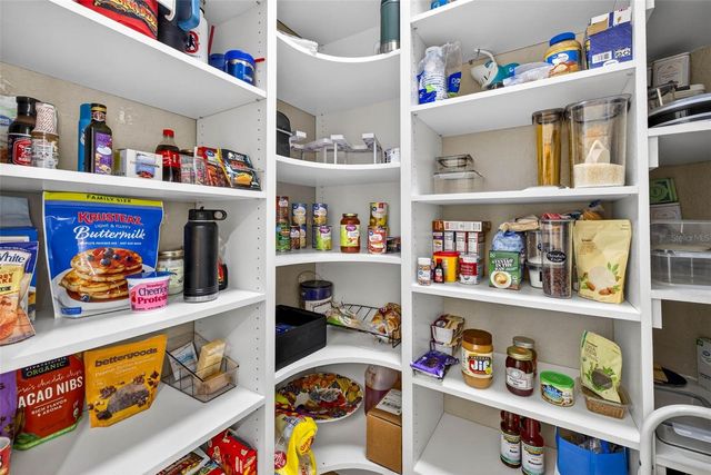 5905 CHERRY OAK DRIVE, Valrico, FL 33596