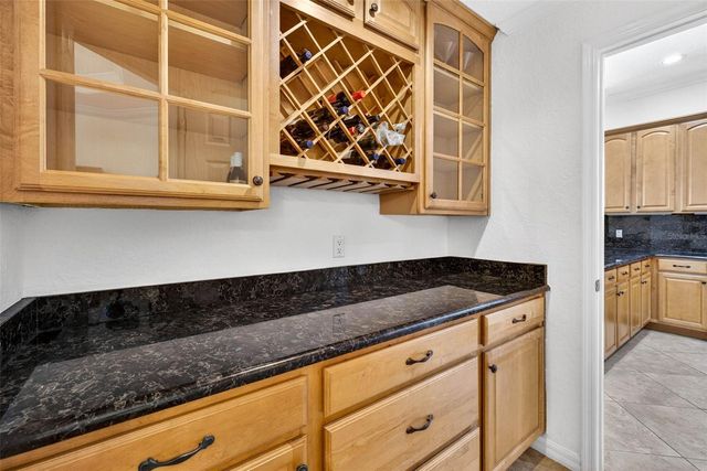 5905 CHERRY OAK DRIVE, Valrico, FL 33596