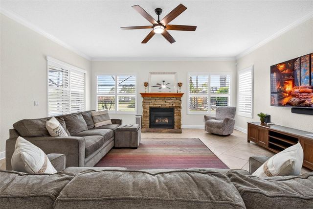 5905 CHERRY OAK DRIVE, Valrico, FL 33596