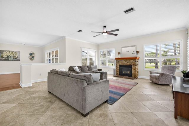 5905 CHERRY OAK DRIVE, Valrico, FL 33596