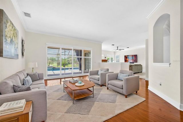 5905 CHERRY OAK DRIVE, Valrico, FL 33596