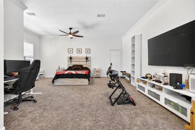 5905 CHERRY OAK DRIVE, Valrico, FL 33596