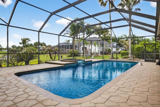 5905 CHERRY OAK DRIVE, Valrico, FL 33596