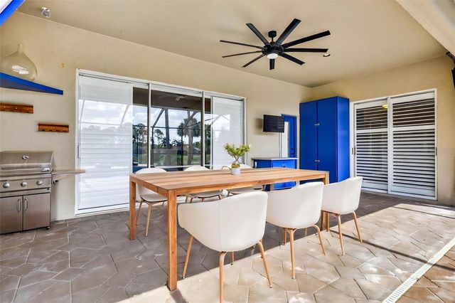 5905 CHERRY OAK DRIVE, Valrico, FL 33596