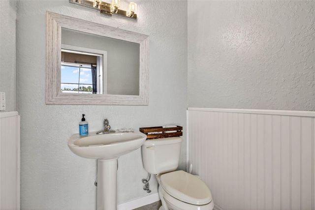 5905 CHERRY OAK DRIVE, Valrico, FL 33596