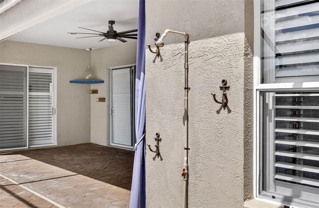 5905 CHERRY OAK DRIVE, Valrico, FL 33596