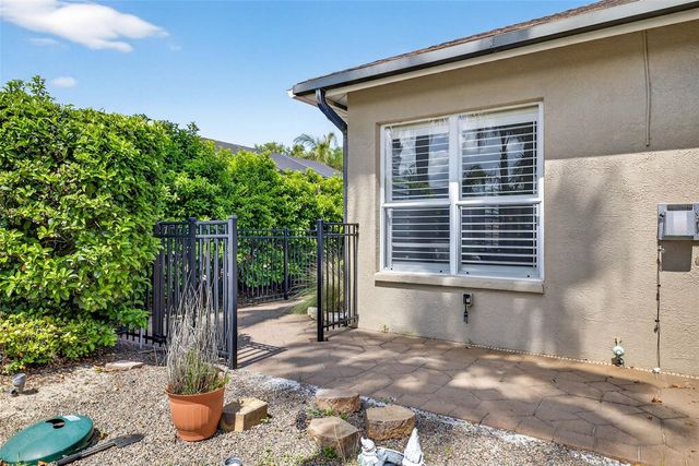 5905 CHERRY OAK DRIVE, Valrico, FL 33596