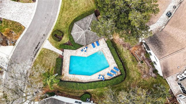 5905 CHERRY OAK DRIVE, Valrico, FL 33596