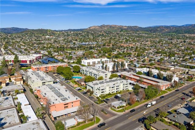 1040 E Washington, Escondido, CA 92025