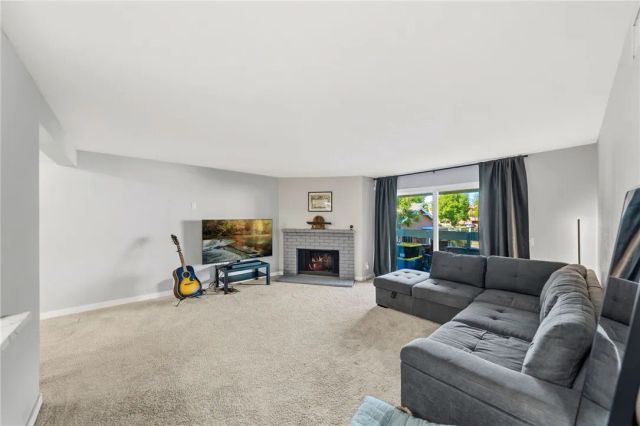 1040 E Washington, Escondido, CA 92025