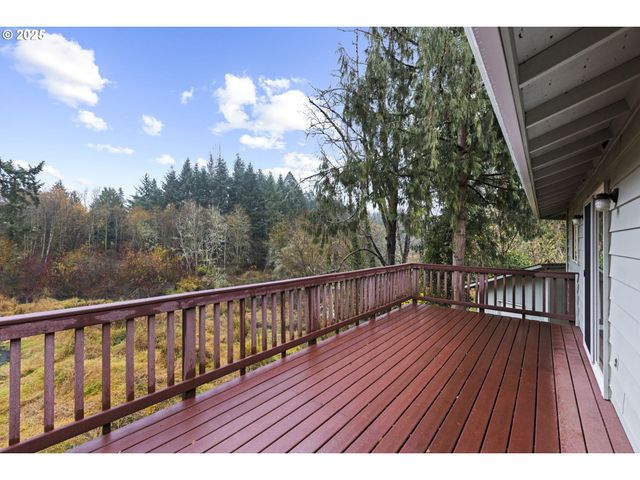 2669 Se ALDER St, Hillsboro, OR 97123