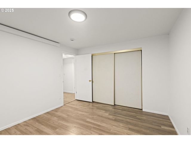 2669 Se ALDER St, Hillsboro, OR 97123