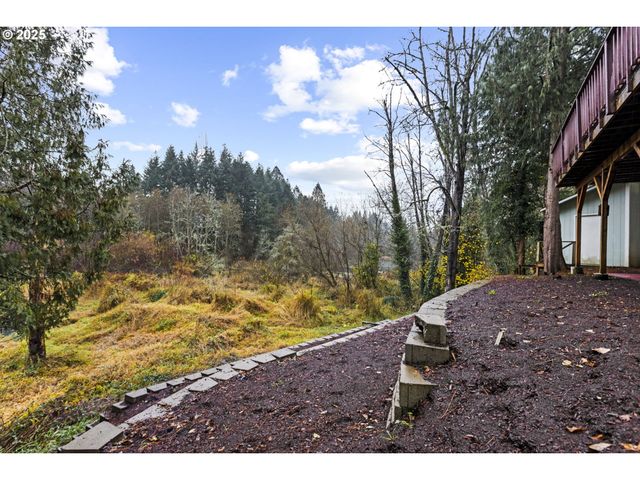 2669 Se ALDER St, Hillsboro, OR 97123