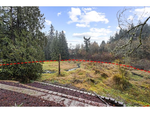 2669 Se ALDER St, Hillsboro, OR 97123