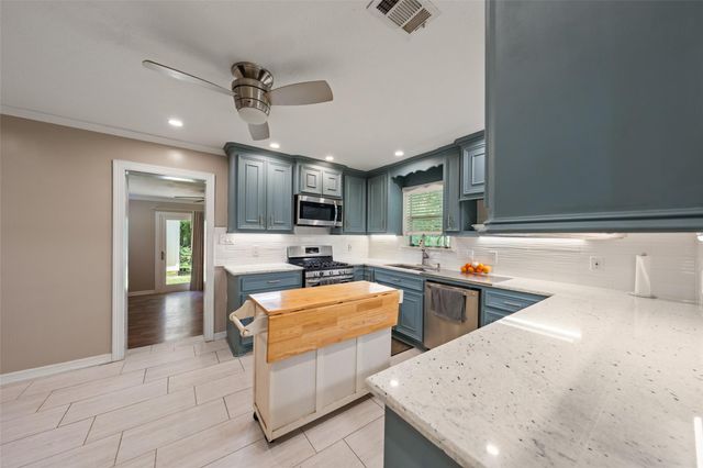 13257 Forest Trail, Conroe, TX 77306