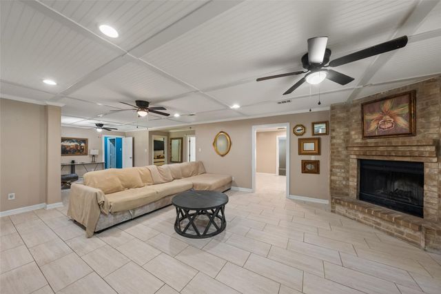 13257 Forest Trail, Conroe, TX 77306