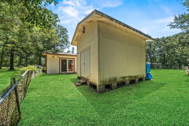 13257 Forest Trail, Conroe, TX 77306